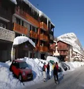 Residence Odalys Les Jardins De Val Et Les Verdets Val-d'Isere 2*,  France
